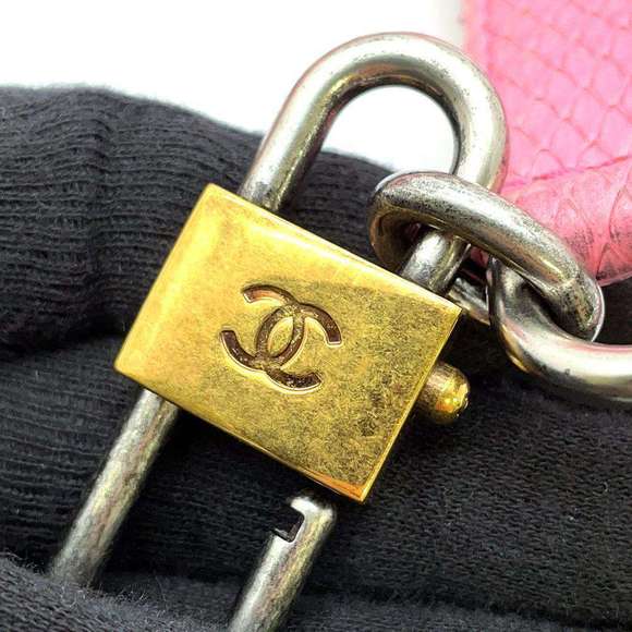 Chanel Python Shoulder Bag Pink - Picture 14 of 15